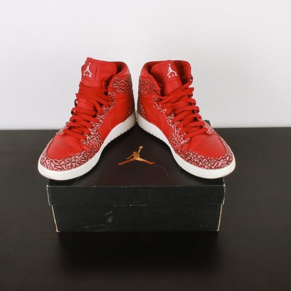 Authenticity Guaranteed NIKE Jordan 1 Retro Red Elephant Print Sneakers - Picture 4 of 15